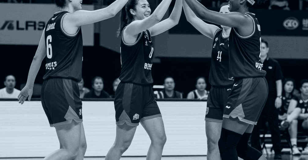 Chín ngày ở Vitoria: Alex Len, Baskonia và khoảng trống giữa hai tờ giấy y tế