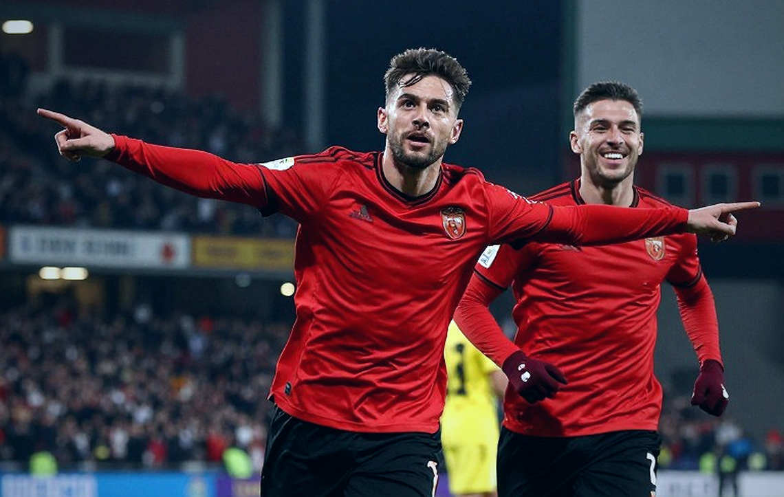 CAHN vs Kashima Antlers: Ba lớp bí mật đằng sau lời hứa 'gây bất ngờ' của Polking
