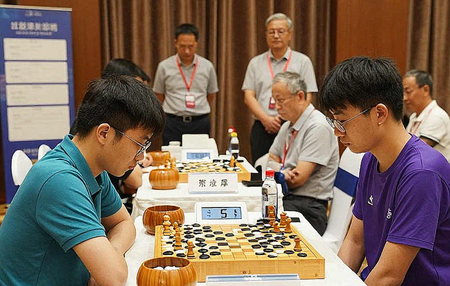 Carlsen Returns, Grueling Schedule: Global Chess League 2026 and the Double-Edged Sword of Rapid Chess Carlsen Returns, Grueling Schedule: Global Chess League 2026 and the Double-Edged Sword of Rapid Chess