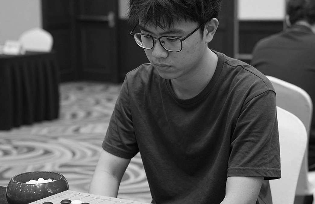 Bóng ma Carlsen và video 60 phút: Phòng thủ Scandinavia dưới lăng kính dữ liệu