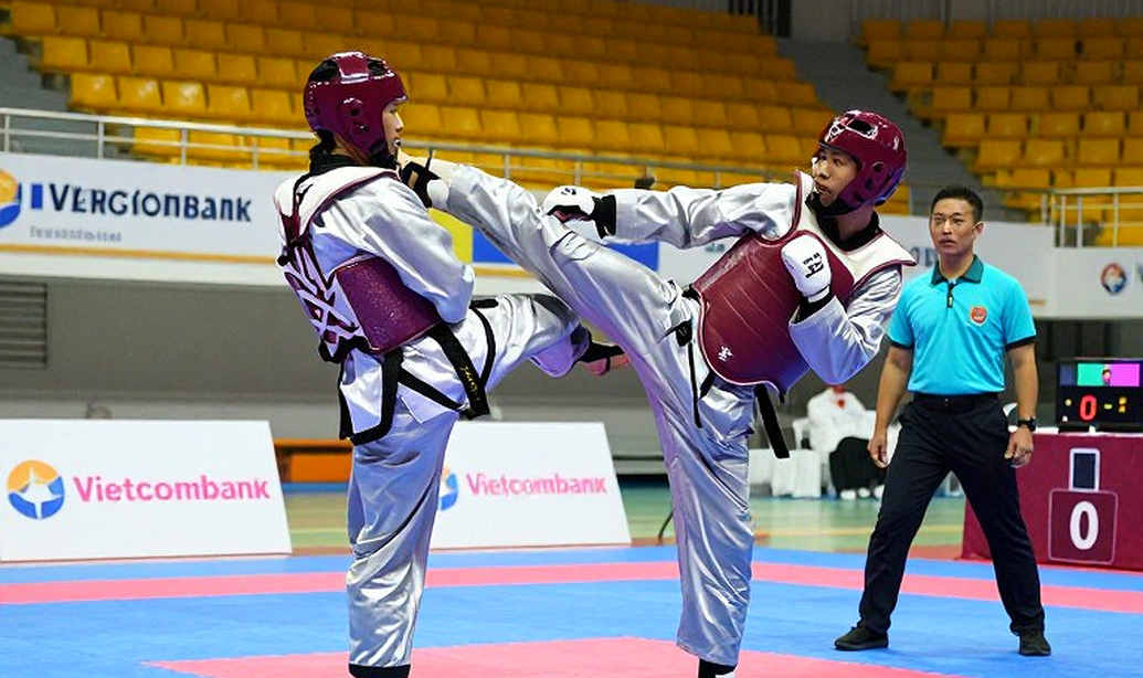 Cái chết của trọng tài 75 tuổi và màn kịch pháp lý: Vì sao đòn 'martinete' không phải là vấn đề lớn nhất?