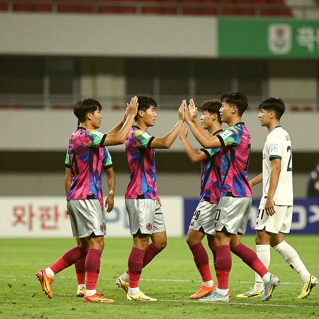Công an Hà Nội FC và chức vô địch V-League 2026: Một tập thể được dựng từ những cái tên