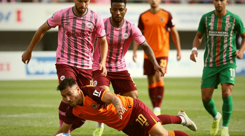 Dong Nai's Cong Phuong Gamble Against the Champions: A Structurally Mismatched Fixture Dong Nai's Cong Phuong Gamble Against the Champions: A Structurally Mismatched Fixture