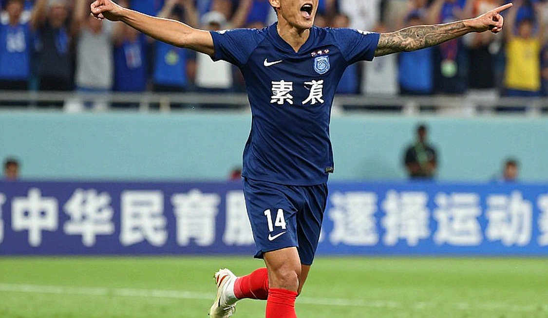V.League mở suất ngoại binh thứ tư từ 2026/27: Cuộc tái phân bổ lợi thế về tay các CLB giàu