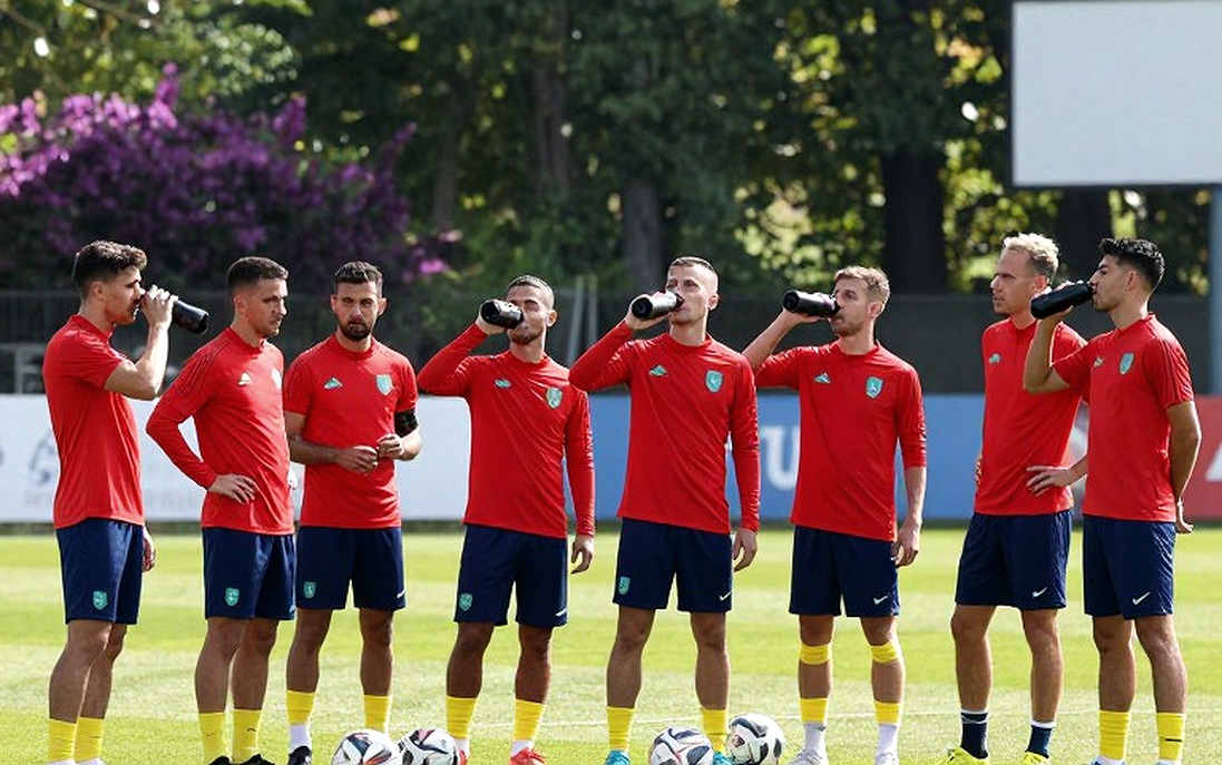 Ramos bảo vệ García: 46 ngày World Cup và khoảng trống dữ liệu của nghề trọng tài