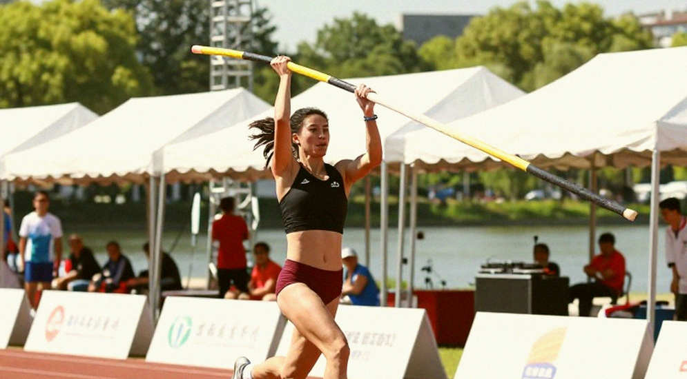 Giải chạy 15.000 người bên Vịnh Hạ Long: Ba cự ly, một chữ Marathon và những khoảng trống chưa được đo